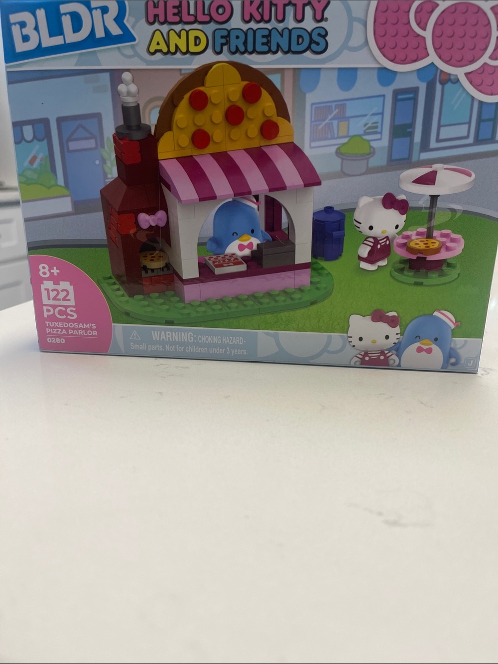 Hello Kitty Pink and White Pizza Parlor Building Set